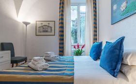 Cs Piazza Venezia Apartment